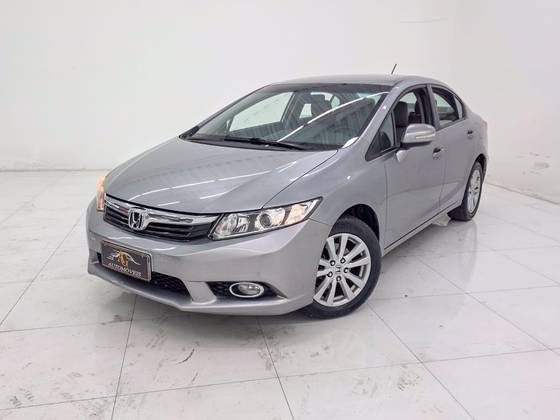HONDA CIVIC 2.0 LXR 16V FLEX 4P AUTOMÁTICO HONDA CIVIC 2.0 LXR 16V FLEX 4P AUTOMÁTICO